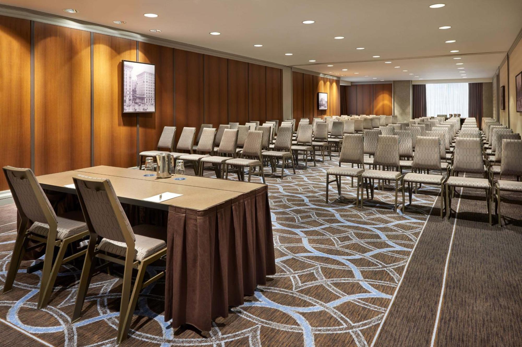 Le Centre Sheraton Montreal Hotel Zewnętrze zdjęcie